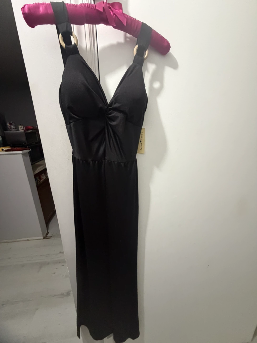 Derek Heart Black Dress with wooden rings
