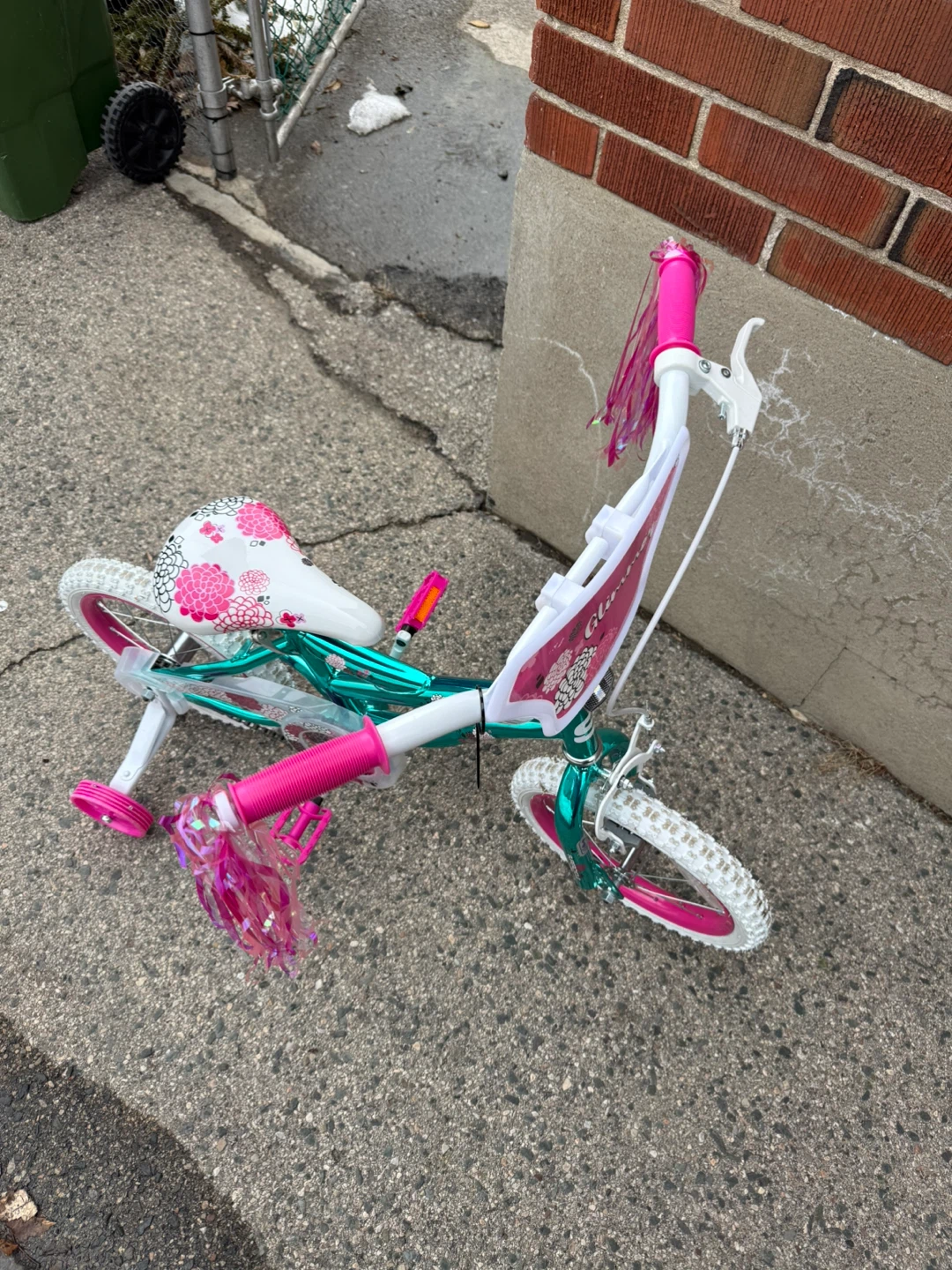 Girls' "Glimmer" Training Bike - photo 3