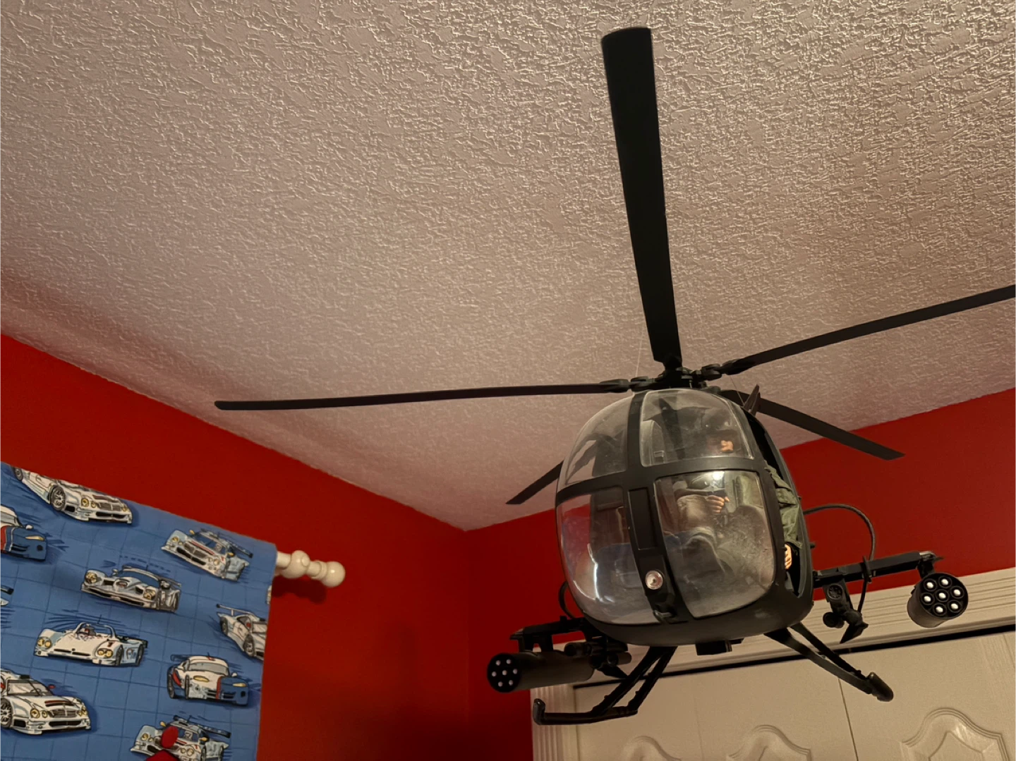 Toy Helicopter Collectable A/MH-6M Little Bird - photo 3