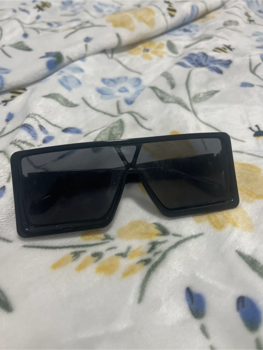 Black Oversized Square Sunglasses - photo 2