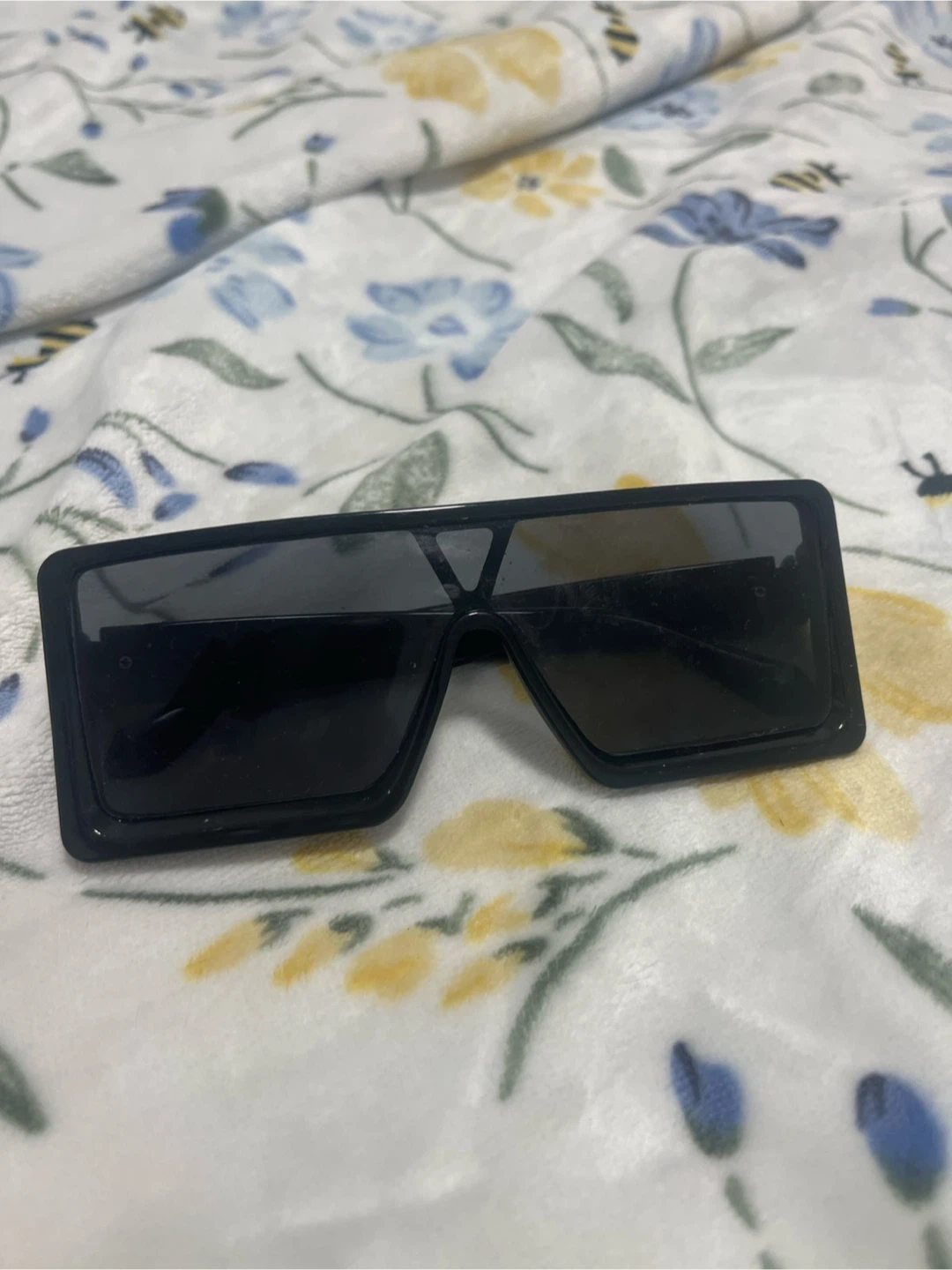 Black Oversized Square Sunglasses - photo 2