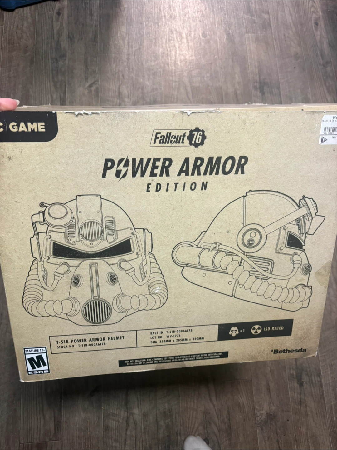 Fallout 76 T-51b Power Armor Helmet Edition
