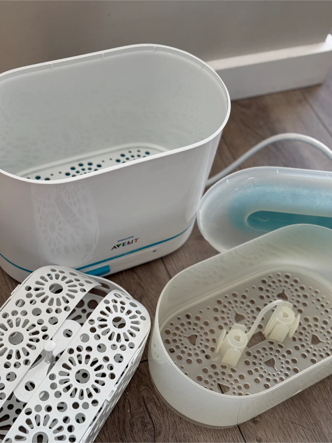 Philips Avent Electric Steam Sterilizer - photo 2