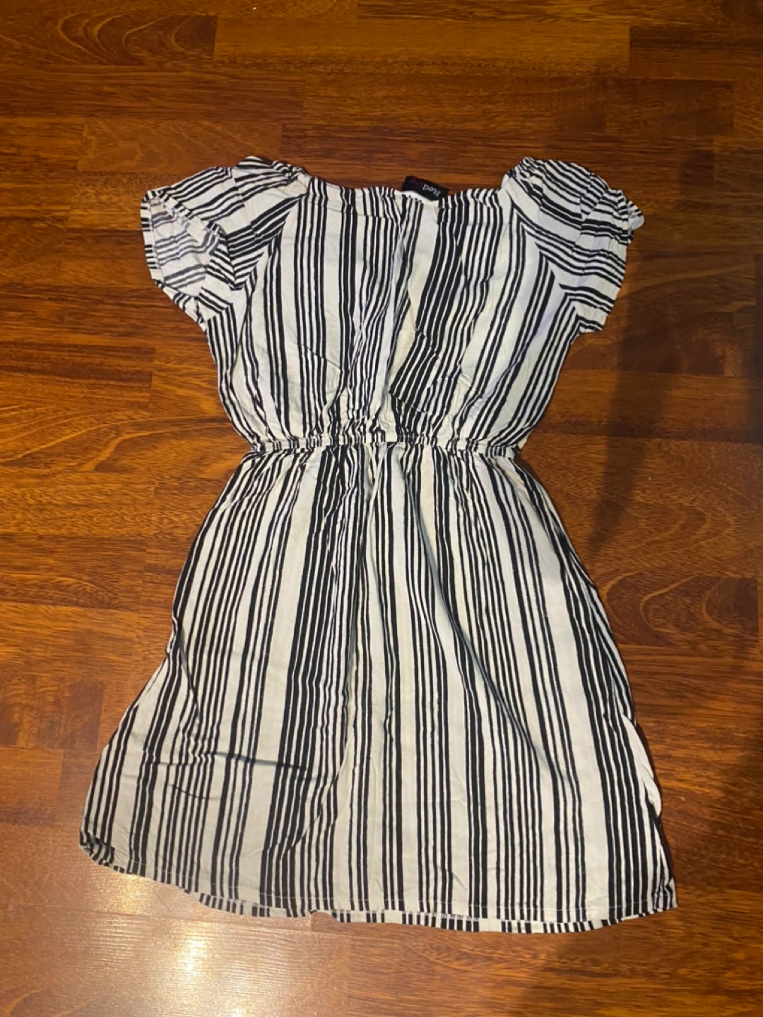 Striped Short Sleeve Dress - photo 2