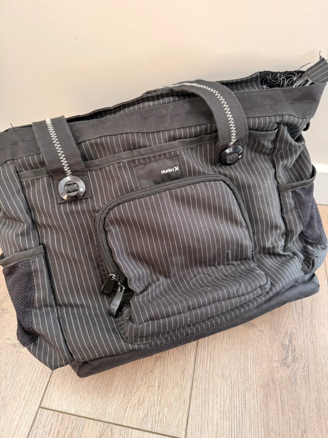 Hurley Black Pinstripe Tote Bag - photo 2