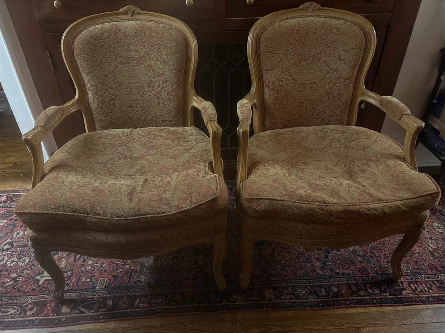 🧡 Pair of Vintage Louis XV Accent Chairs