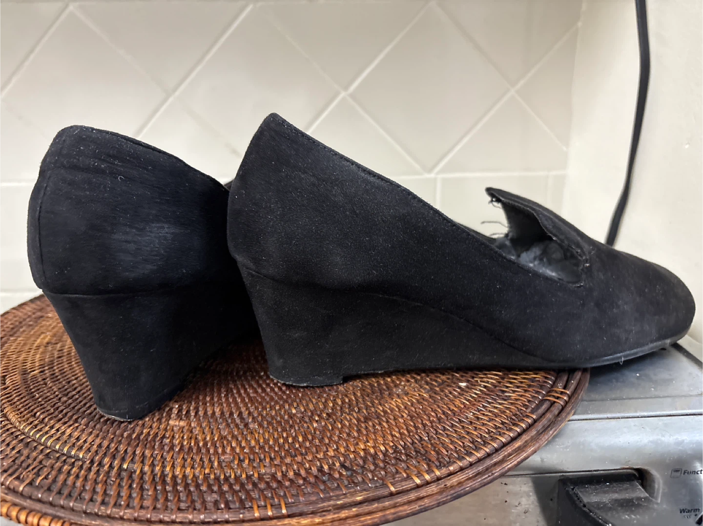 Aerosoles Black Suede Wedge Heels - photo 2