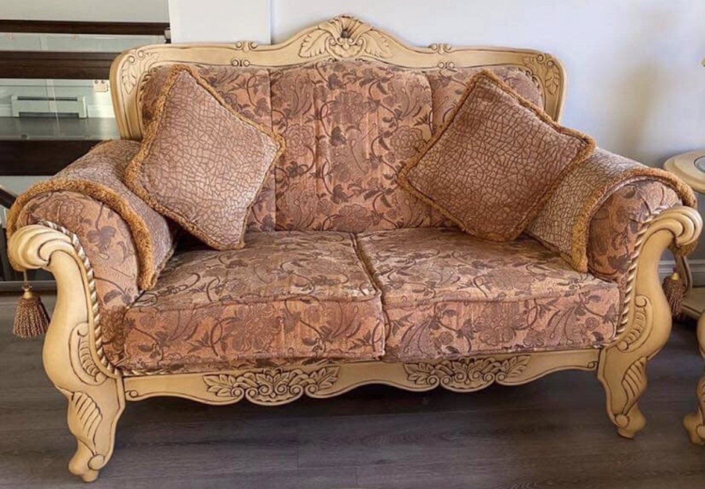 Sofa, love seat and coffee table for $799 - photo 2