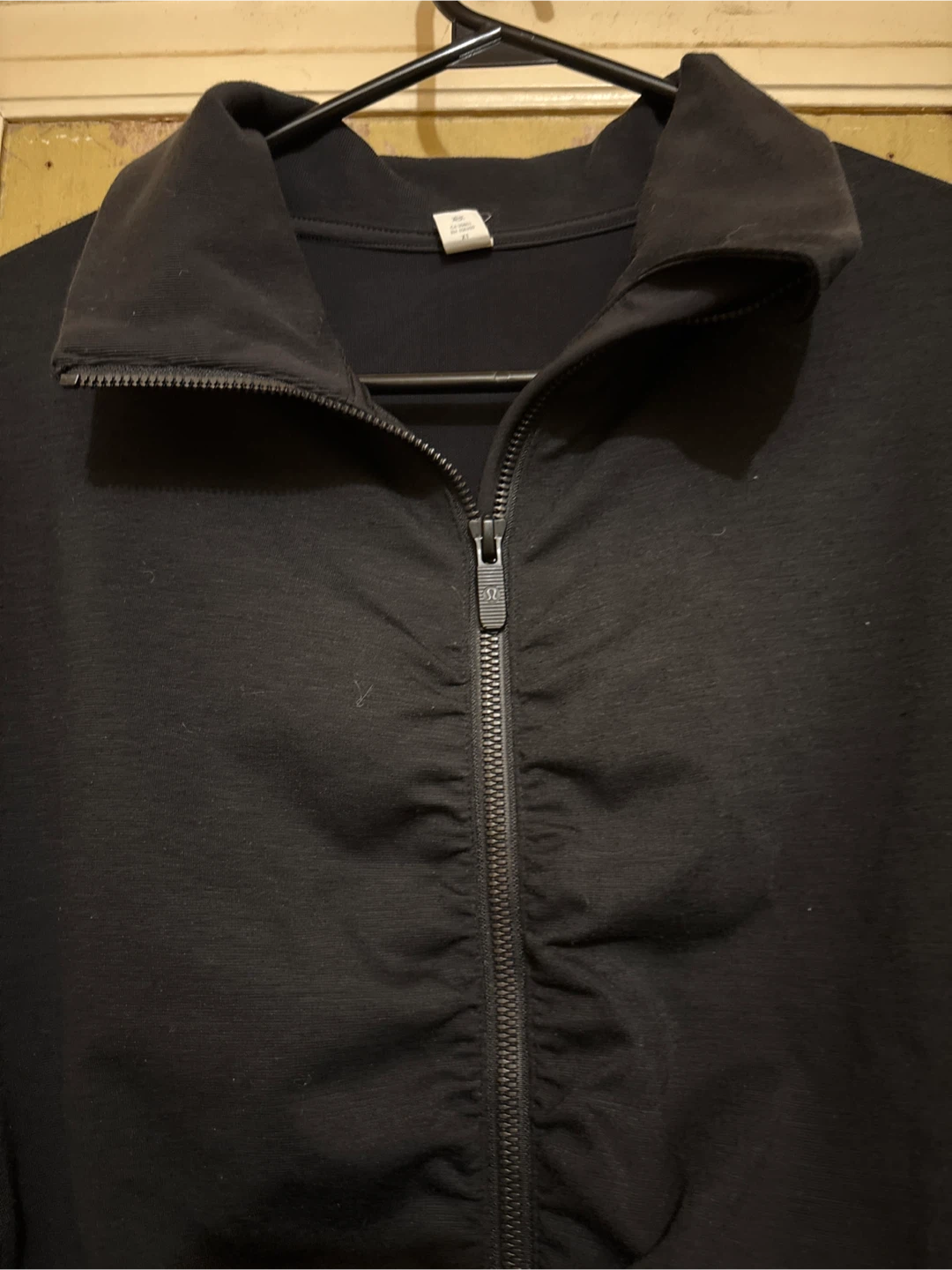 Lululemon Black Full Zip Jacket szL - photo 2