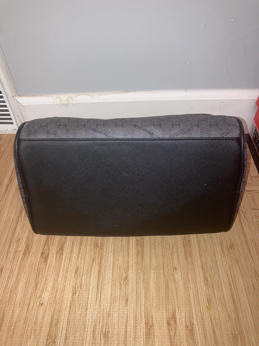 H by Halston Handbag - photo 4