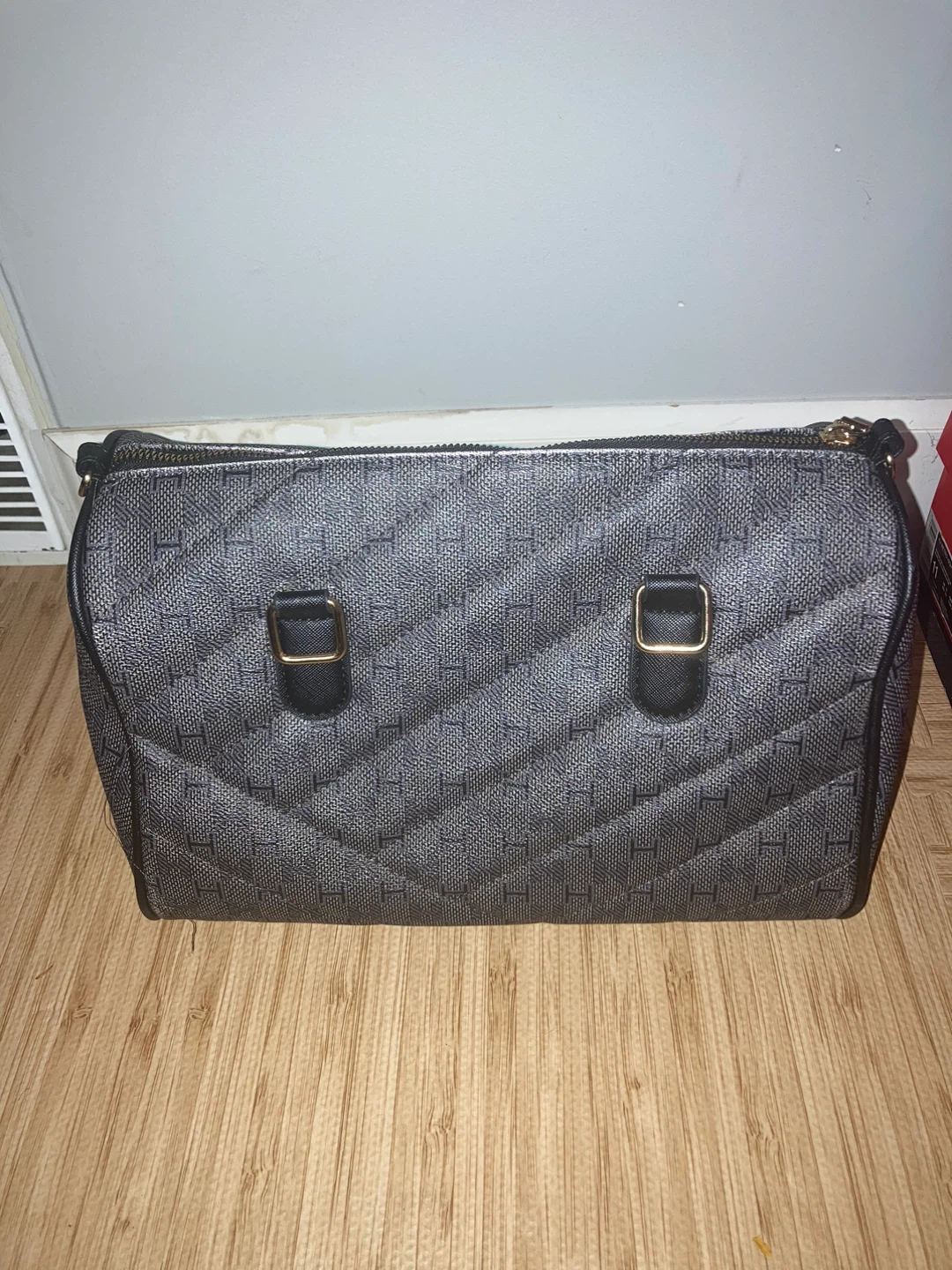 H by Halston Handbag - photo 2