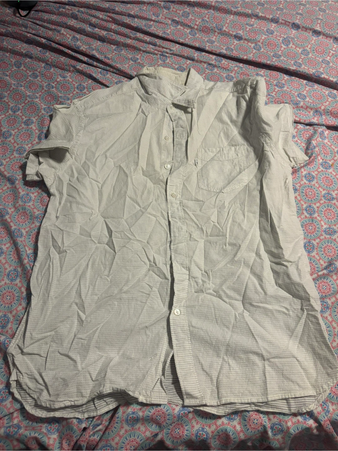 Levi's Short Sleeve Button-Up Shirt - Size L