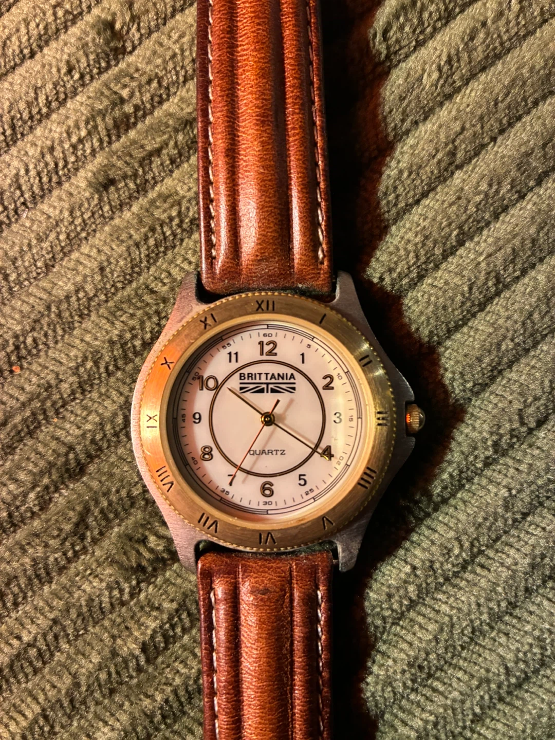 Britannia Quartz Watch with Brown Leather Band - photo 2