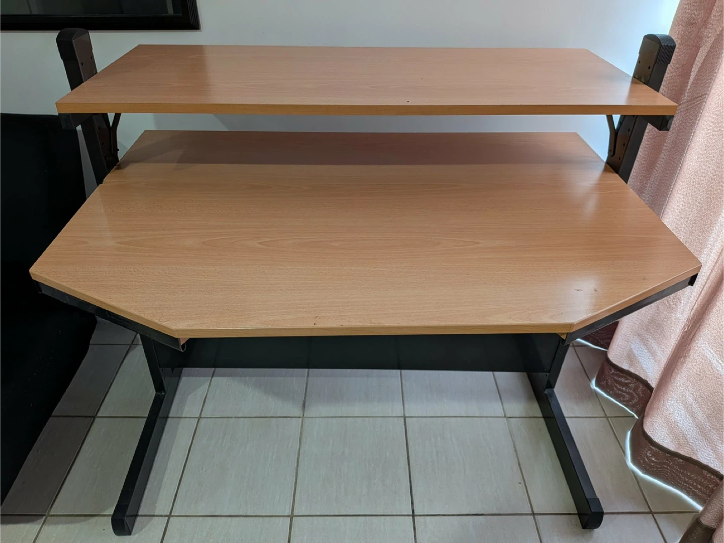 computer desk