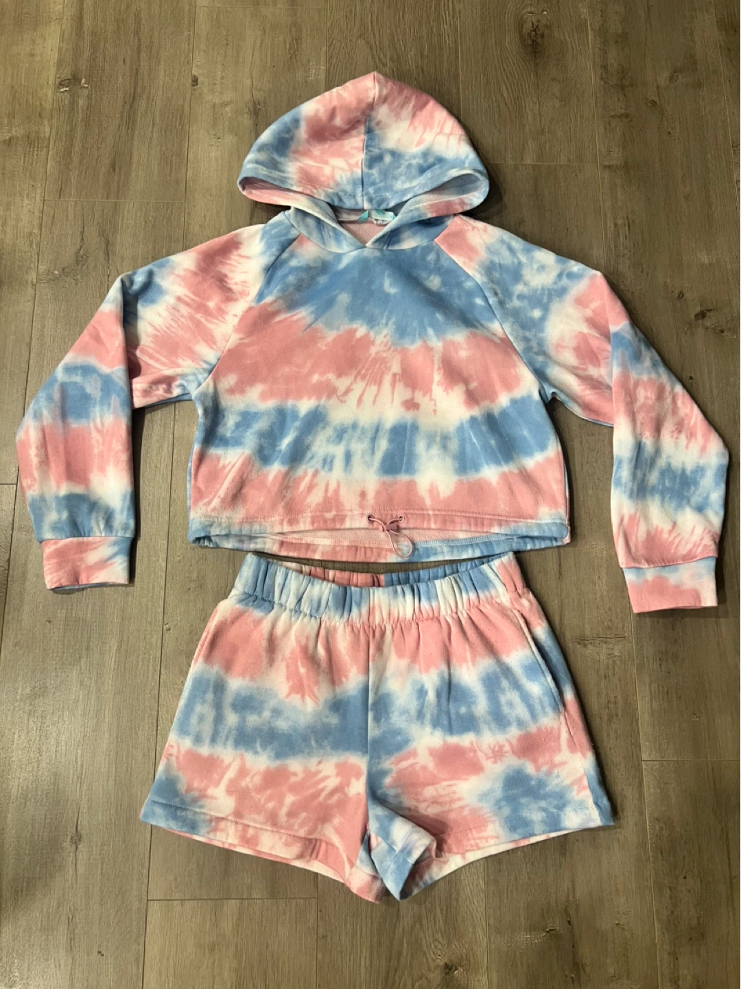 MissPosh Tie Dye Hoodie and Shorts Set Size L 🧡