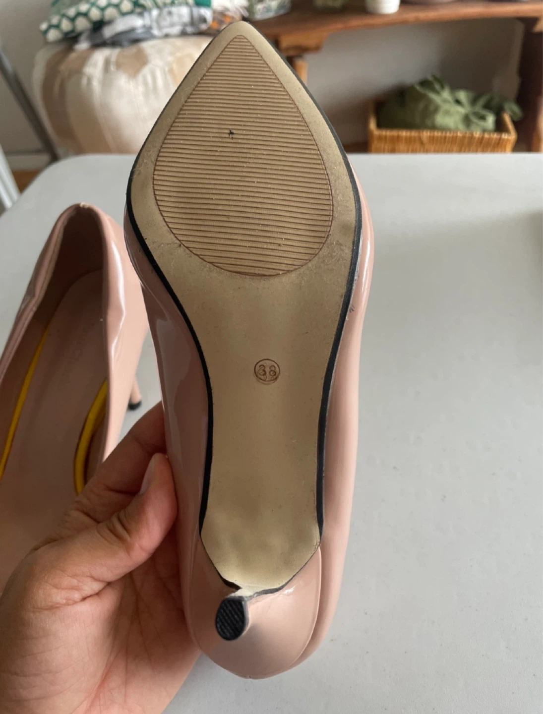 Nude Patent Leather Pointed-Toe Heels - photo 4