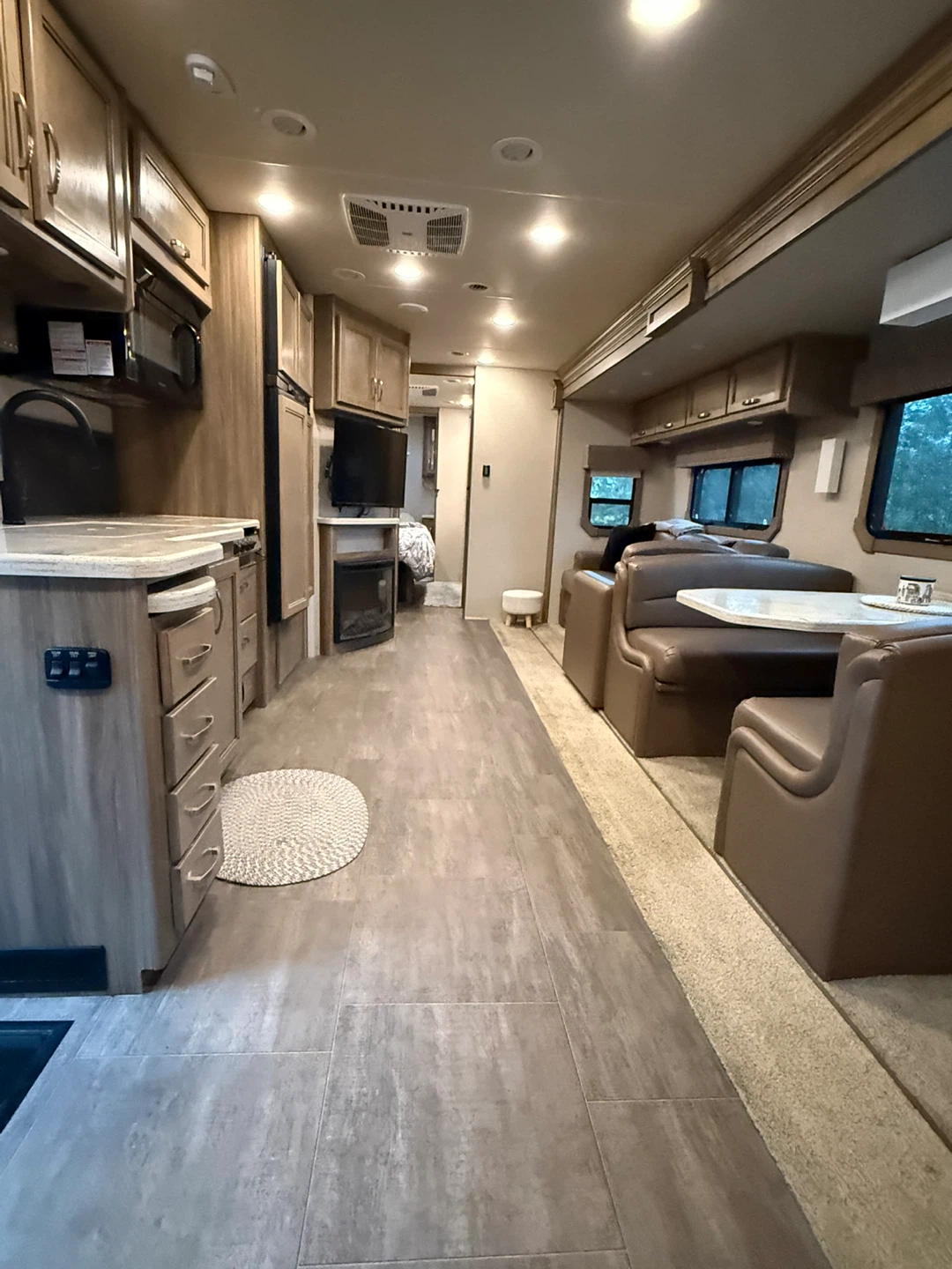 2018 super C Jayco Seneca 37K - photo 5