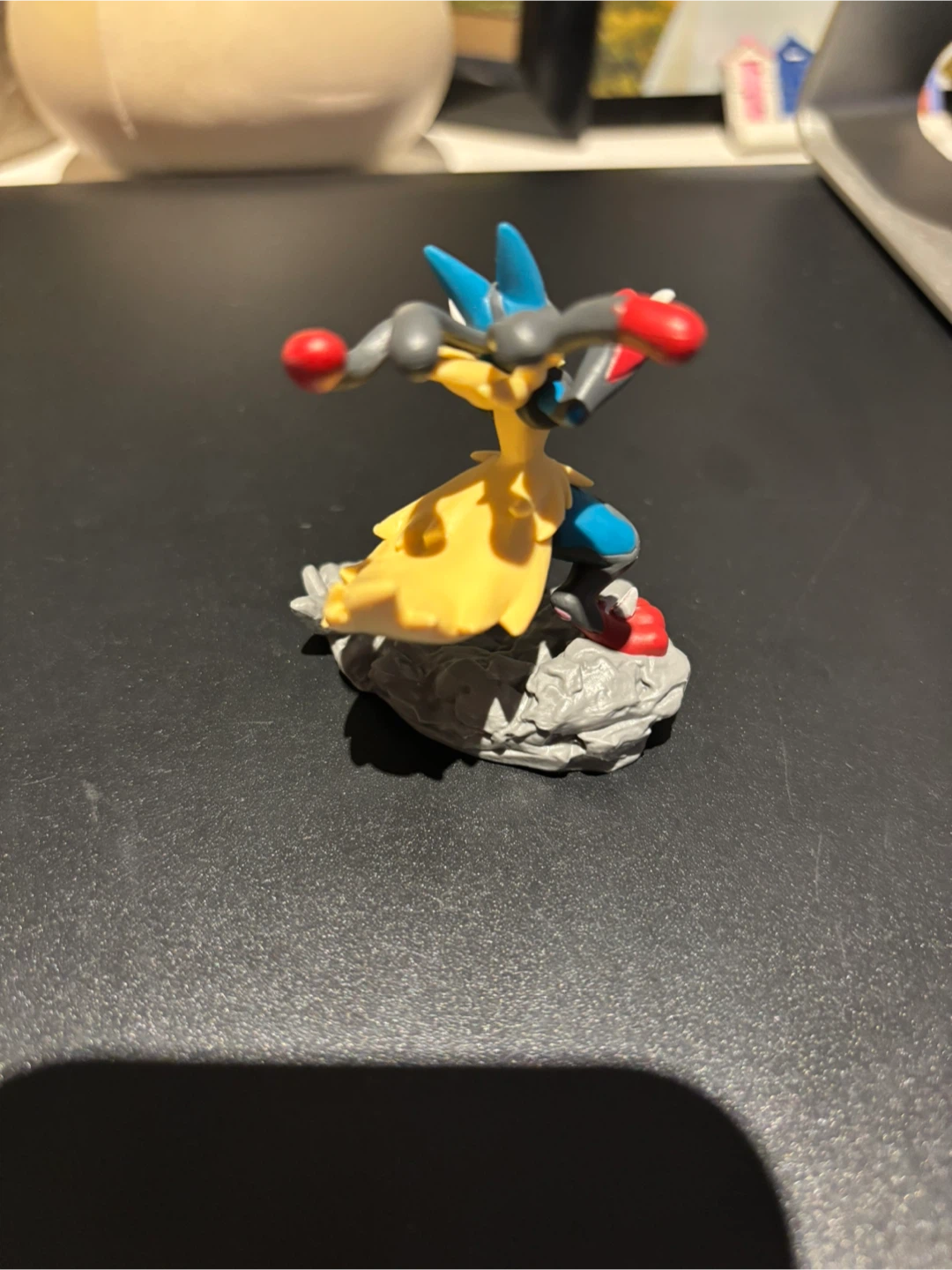 Lucario Pokémon Figure - photo 2