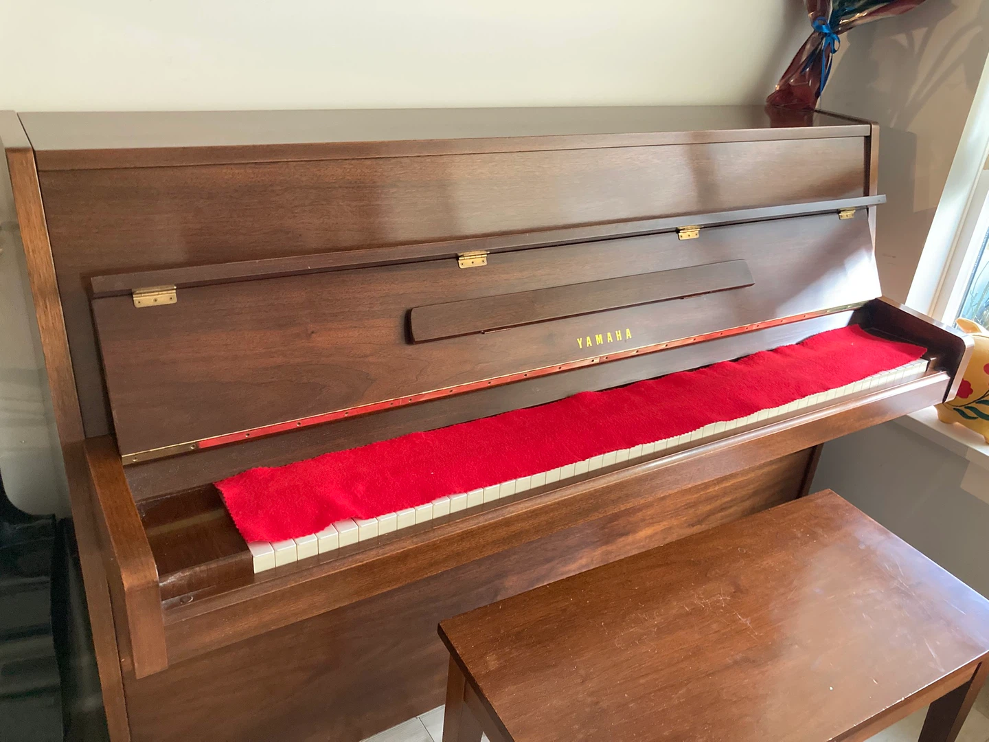 Yamaha Upright Piano with Bench
