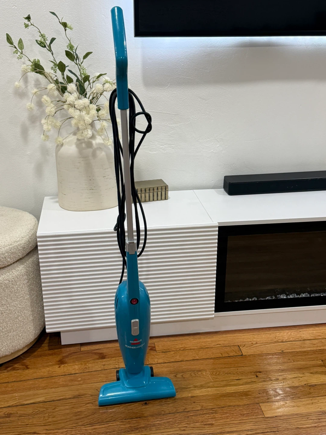Bissell Featherweight Stick Vacuum - photo 5