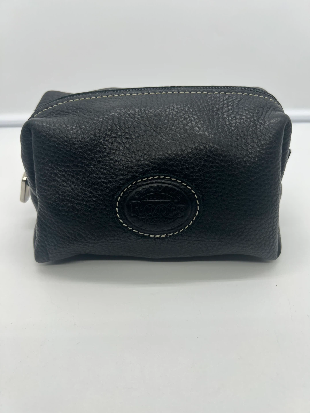NEW ROOTS Black Grained Leather Small Cosmetic Bag Makeup Pouch