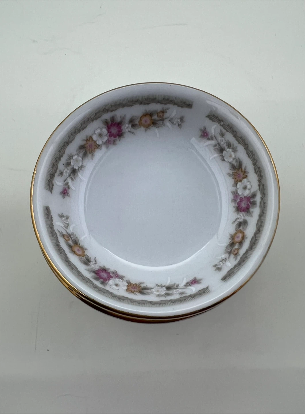 Vintage Petite Porcelain Bowls - photo 2