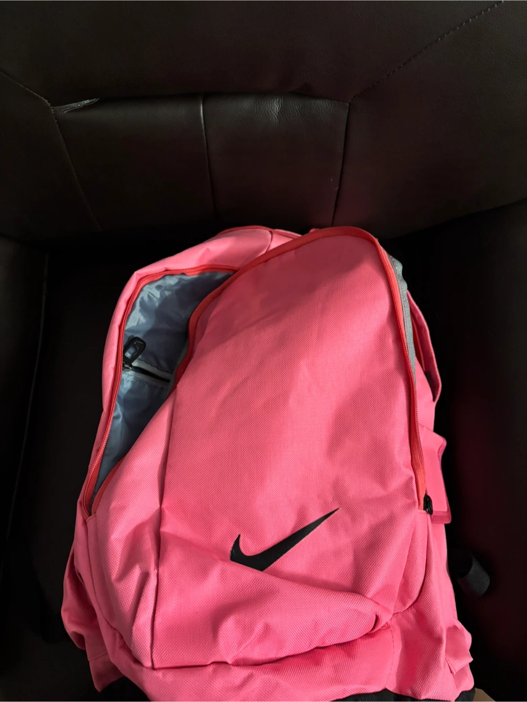 Pink Nike Backpack - photo 4