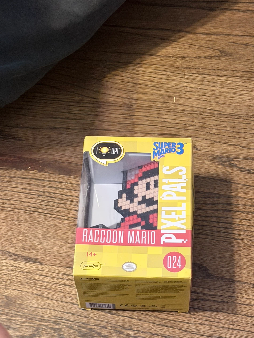 PDP Pixel Pals DC Wonder Woman Collectible Light - photo 2