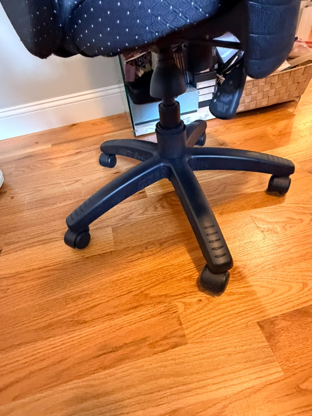 Gray Speckled Office Chair - photo 5