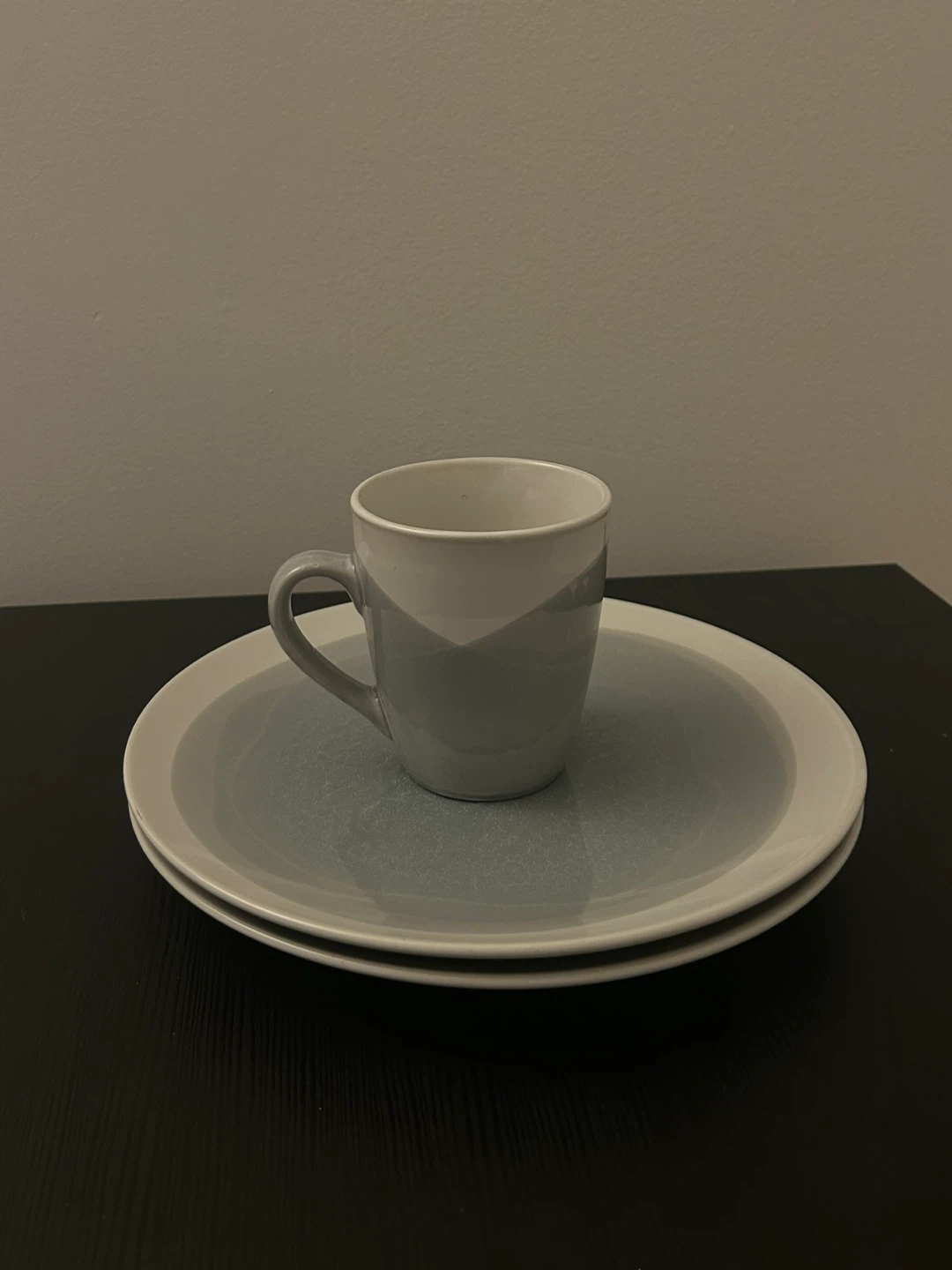 Signature Housewares Mug and Plates Set - photo 2