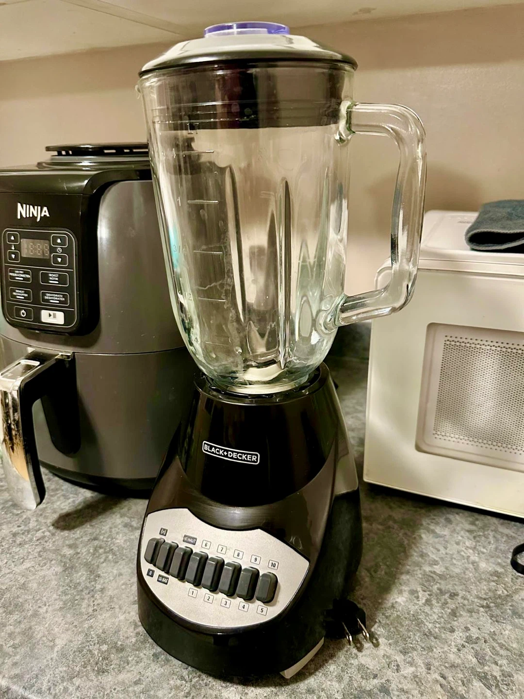 Black + Decker 10-Speed Blender
