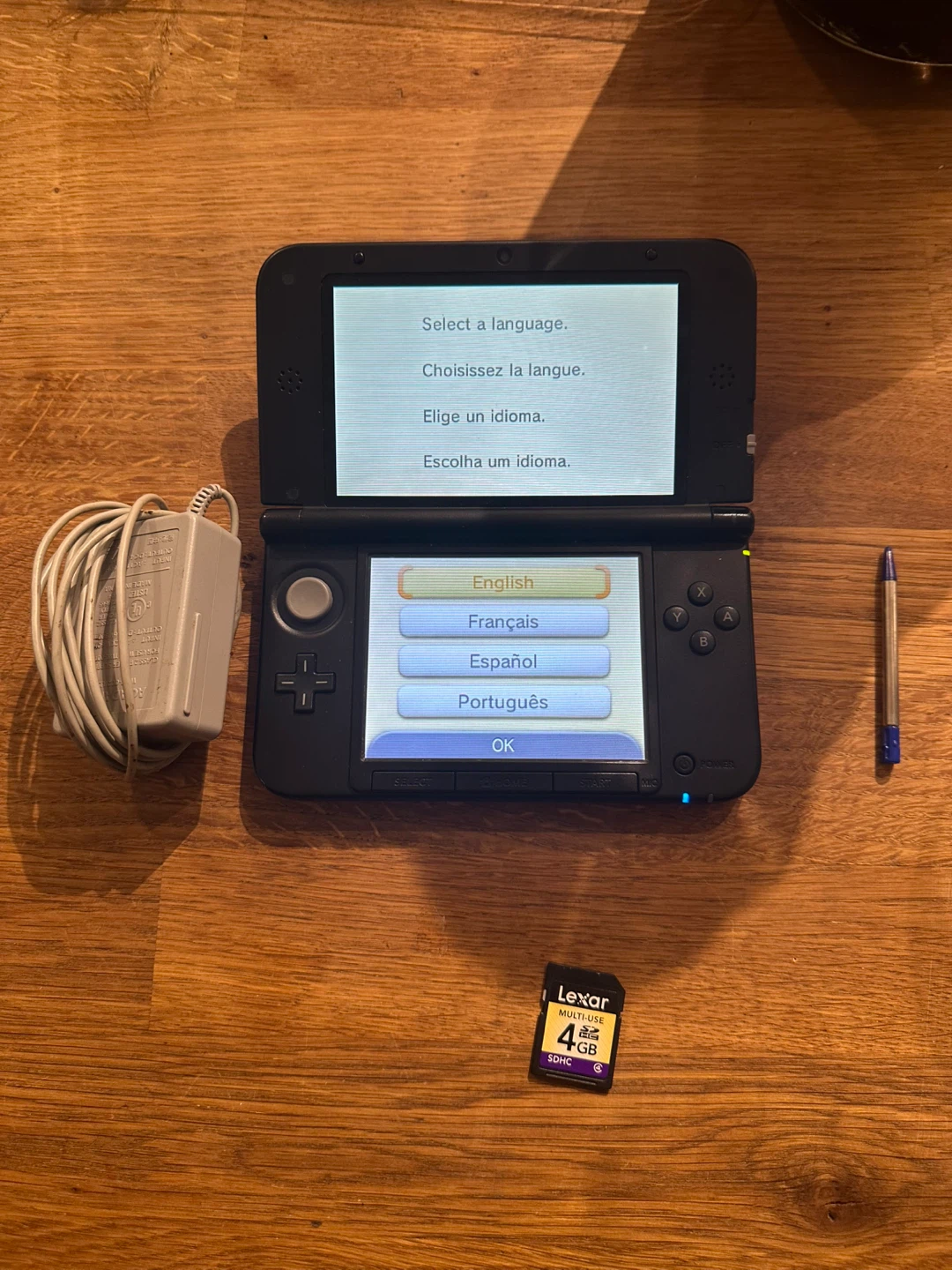 Nintendo 3DS XL Luigi 30th Anniversary Edition - photo 4