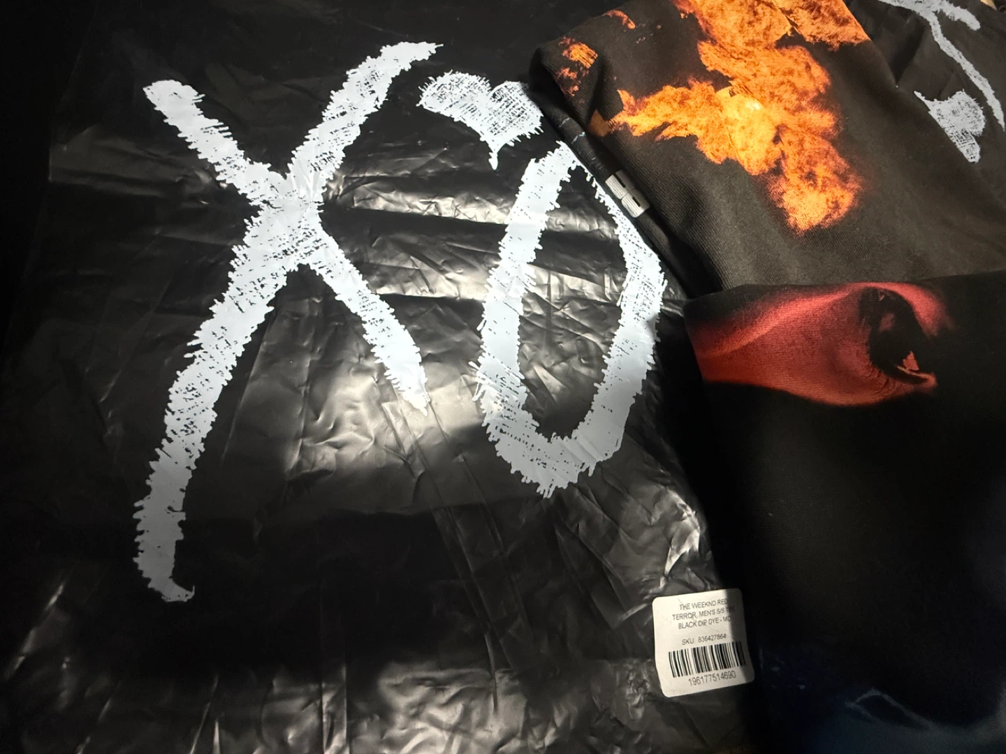 Hurry Up Tomorrow Graphic T-Shirts (2) - photo 5