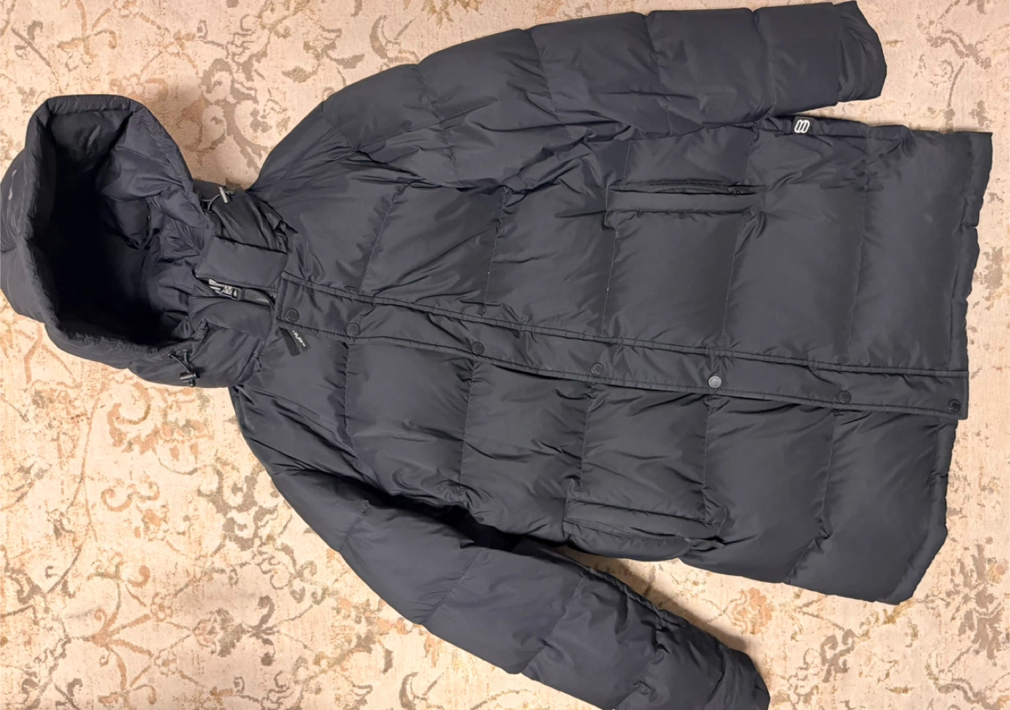 The Super Puff by Aritzia Puffer Jacket Size M