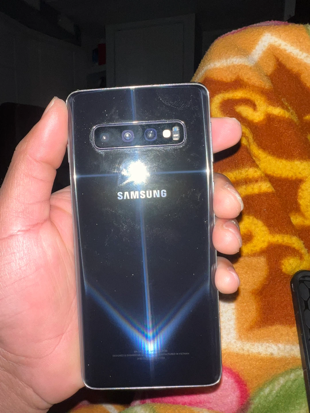 Samsung Galaxy S10 Smartphone