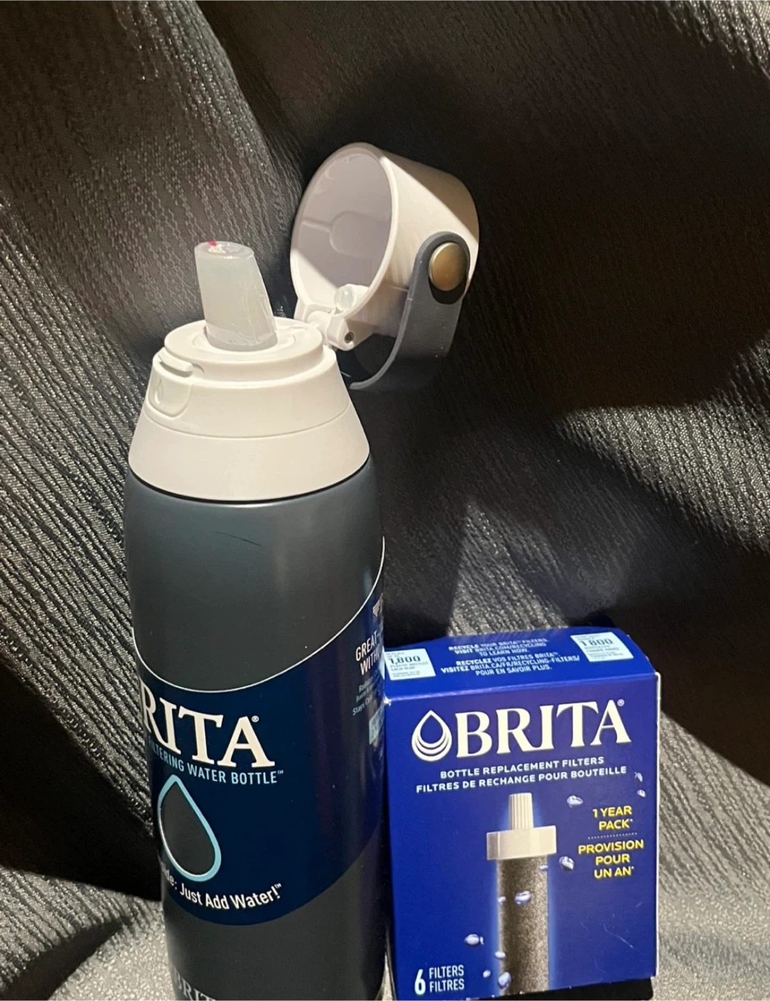 Brita Premium Filtering Water Bottle with 1 Year Pack of Filters - photo 2