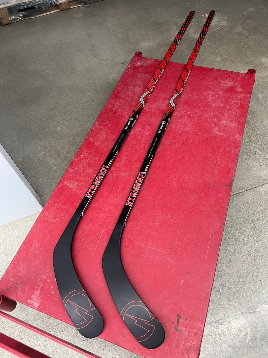 TPS Genesis Hockey Stick – Like New! - photo 2