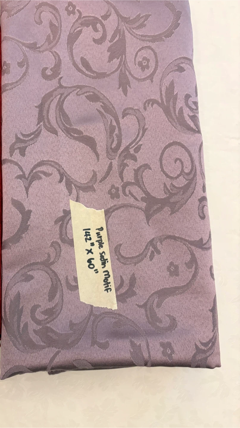 Purple Satin Damask Tablecloth 142" x 60" - photo 3