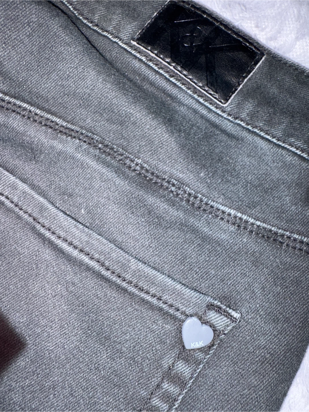 Kendall & Kylie Black Distressed Skinny Jeans - photo 2