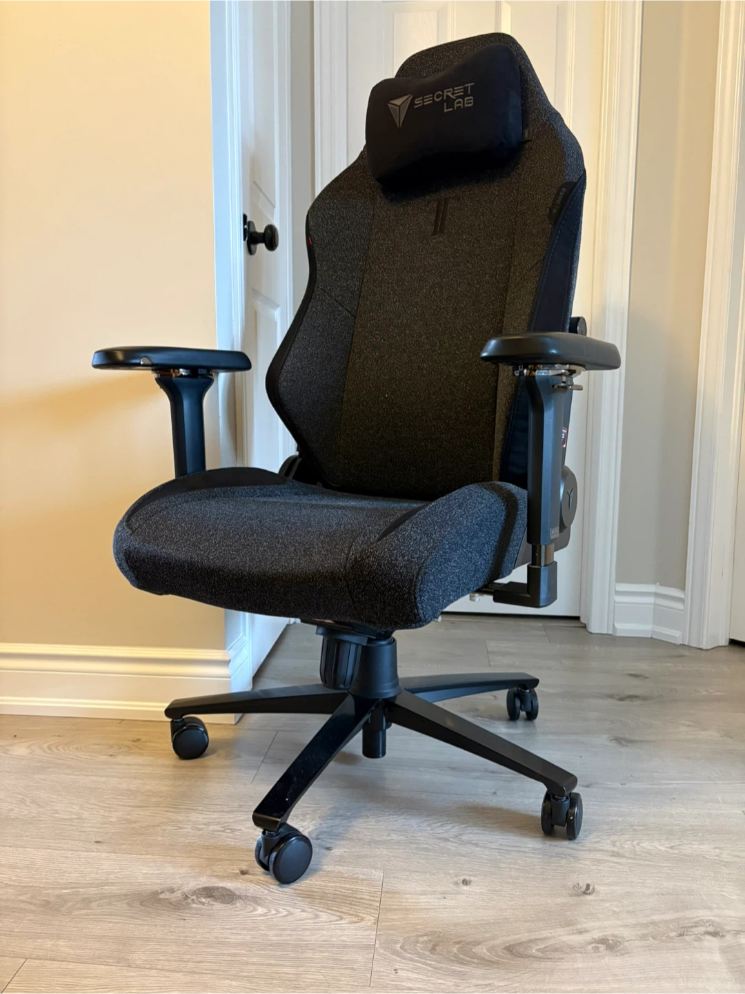 Secretlab TITAN Evo 2022 Series Gaming Chair