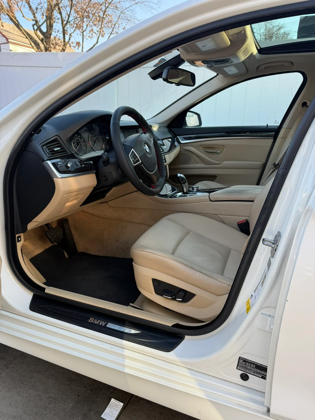 2012 White BMW 5 Series 528i sedan 115k miles - photo 5