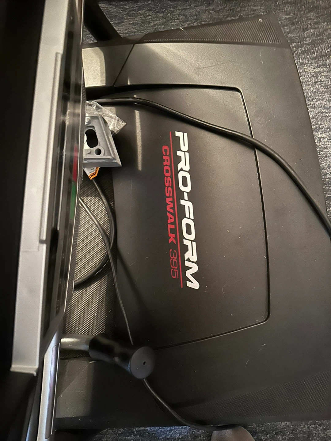 PRO-FORM CROSSWALK 395 Treadmill - photo 2