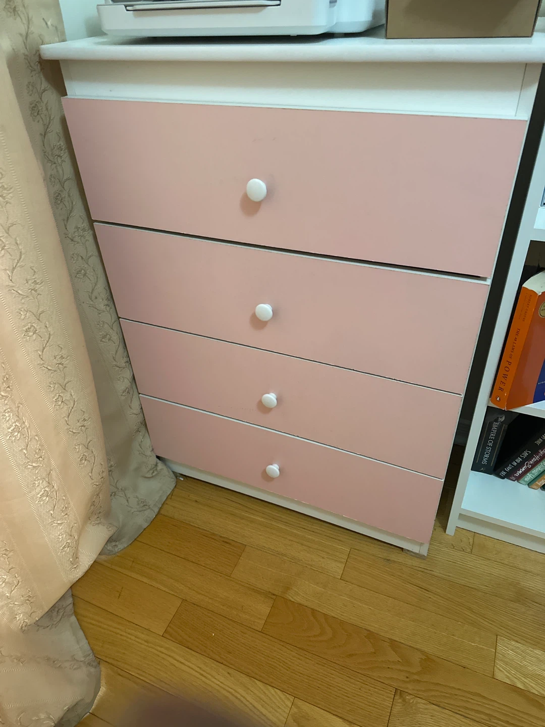 Pink Dresser with Mirror and Bedside Table - photo 2