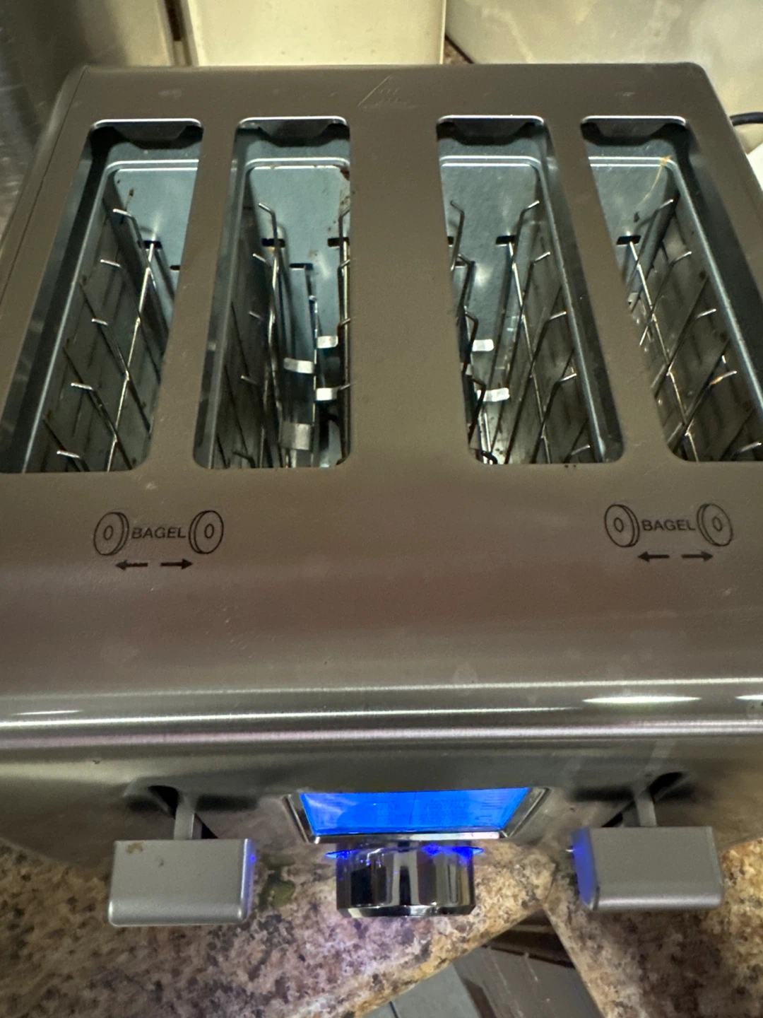 Cuisinart 4-Slice Stainless Steel Toaster - photo 2