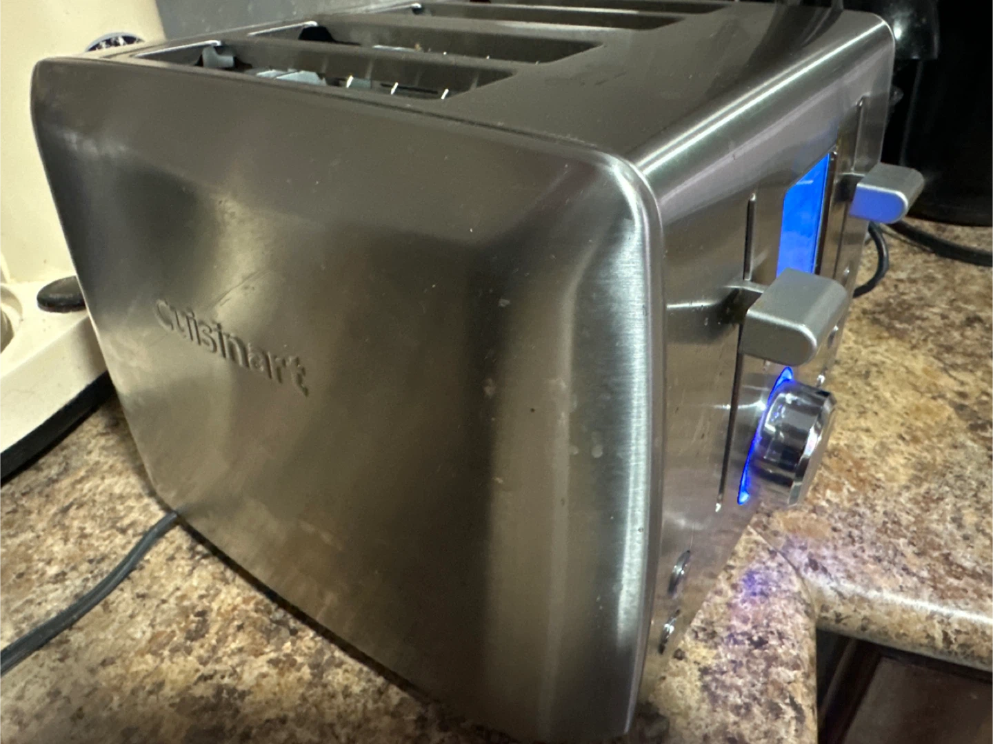 Cuisinart 4-Slice Stainless Steel Toaster - photo 3