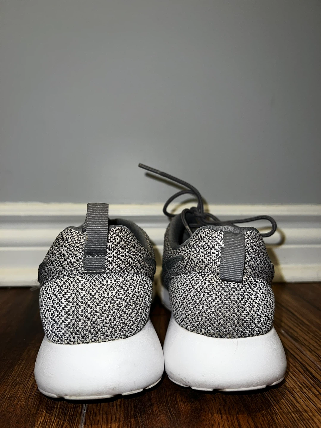 Nike Roshe Run Sneakers - Grey/White - photo 2