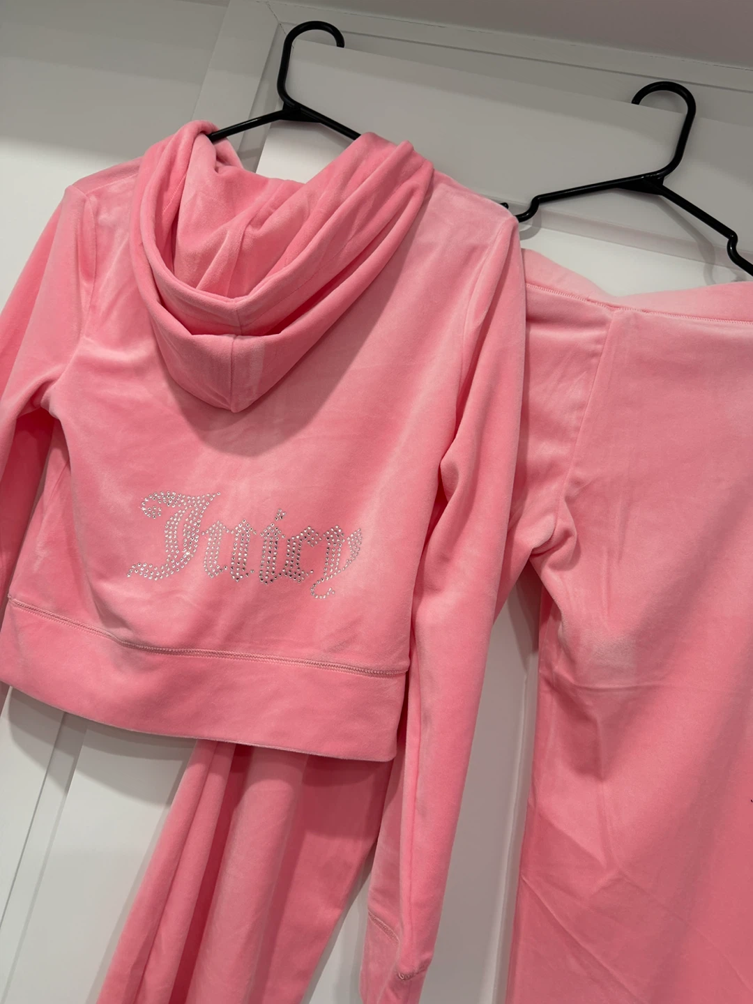 Medium Flamingo Juicy Couture Pink Velour Tracksuit - photo 3