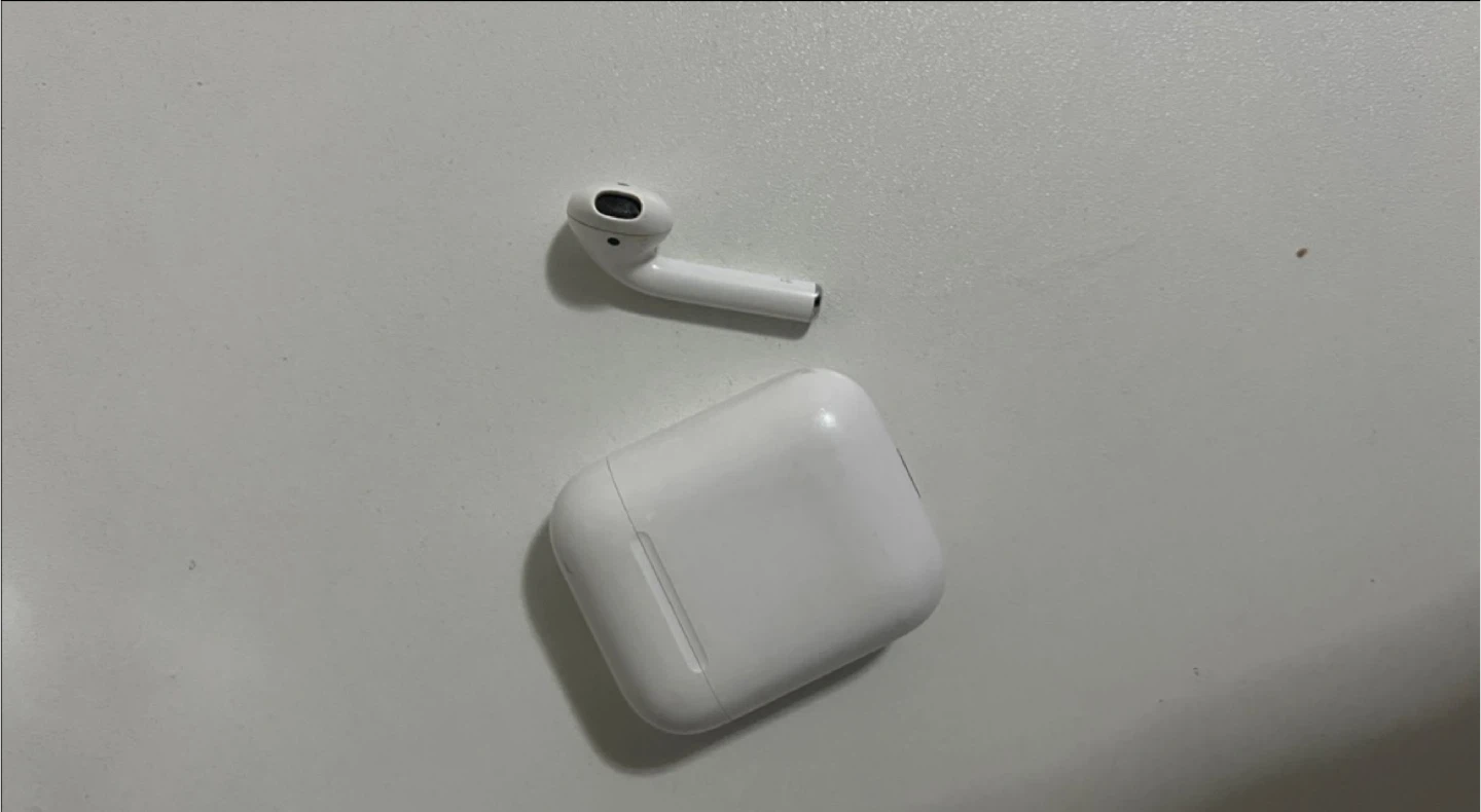 🧡 Apple AirPods 2nd Generation (right and box only) - photo 2