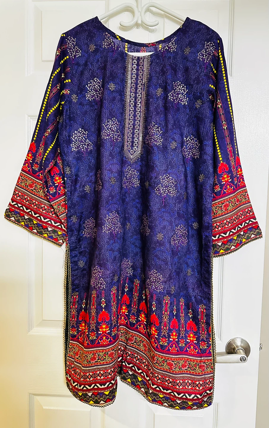 Embroidered Kurti 3 piece Set - photo 3