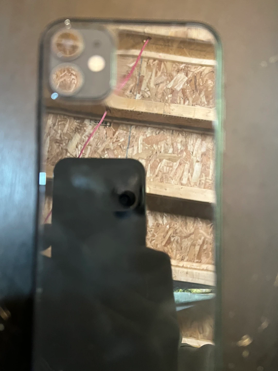 Apple iPhone 11 - Cracked Screen - photo 3